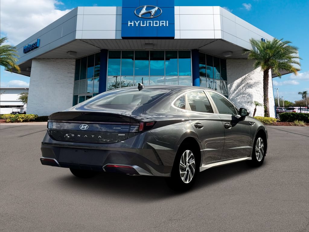 New 2026 Hyundai Sonata Blue FWD image 8