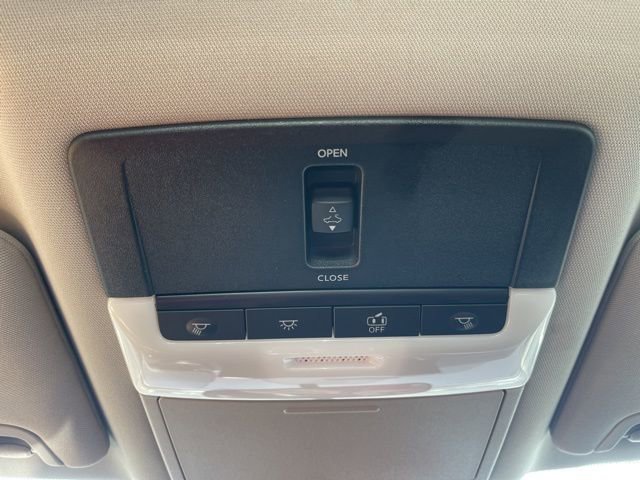 New 2025 Nissan Altima 2.5 SV w/ SV Premium Package image 19