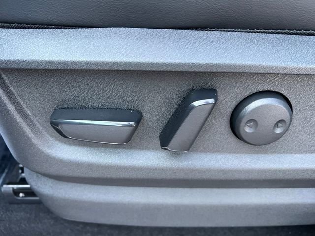 New 2025 Nissan Armada PRO-4X image 18