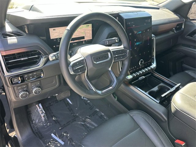 Used 2025 GMC Yukon XL Denali image 9