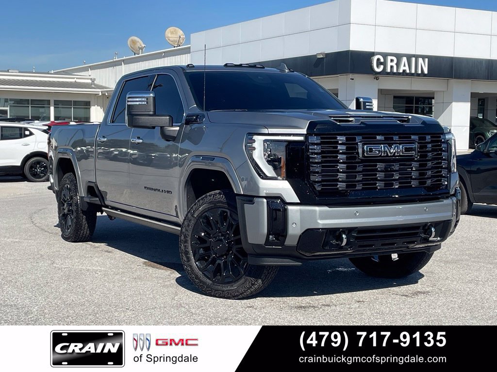 Used 2026 GMC Sierra 2500 Denali Ultimate w/ LPO, Black Badging Package