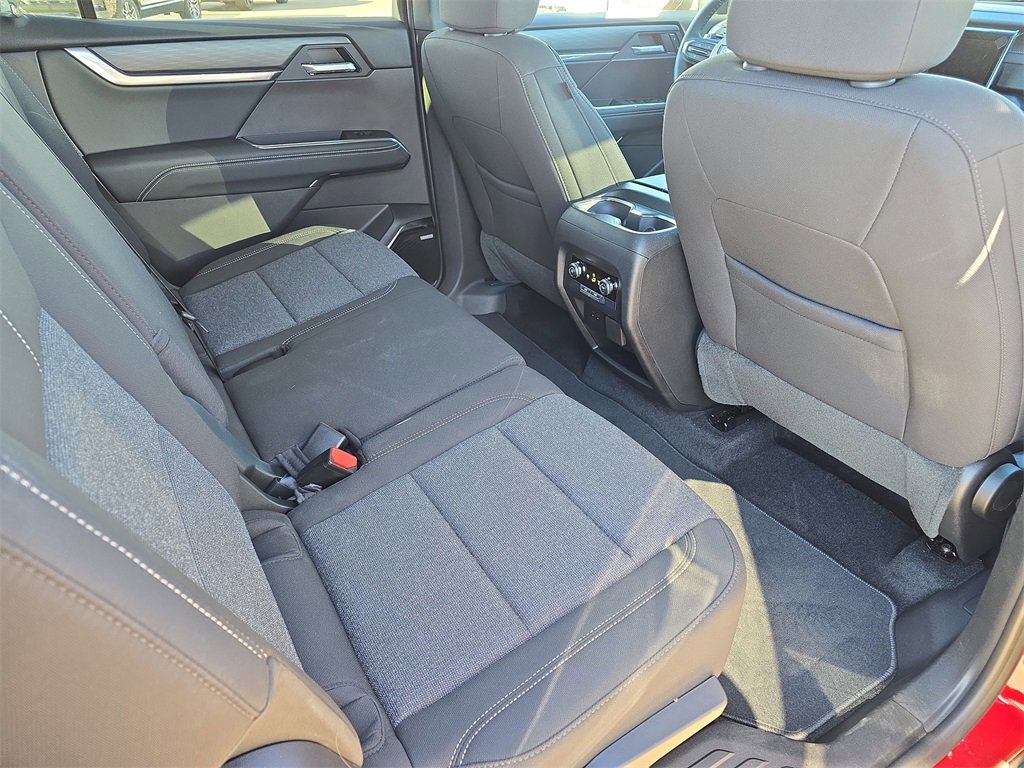 New 2026 GMC Acadia Elevation image 11