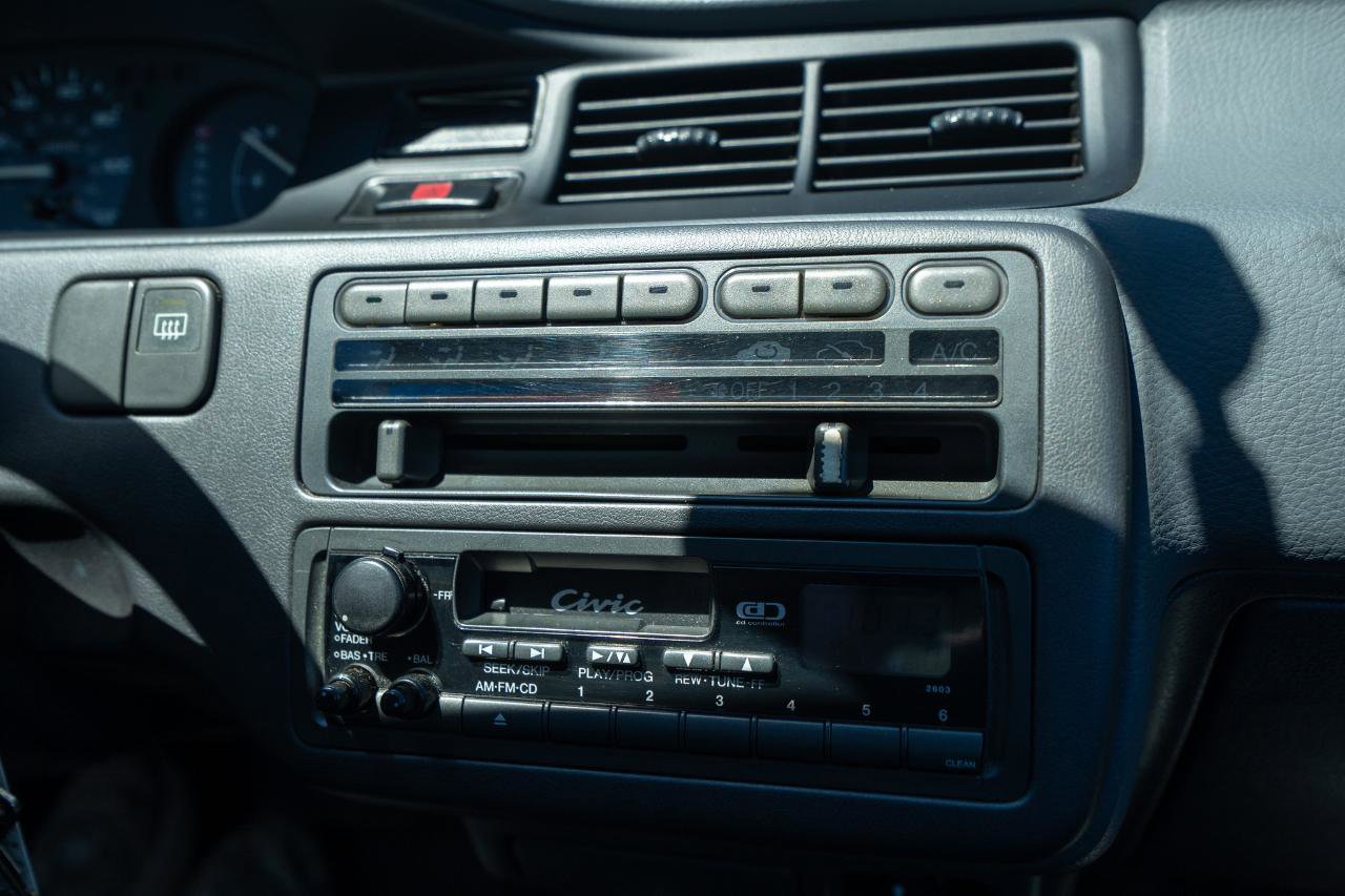 Used 1995 Honda Civic DX image 24