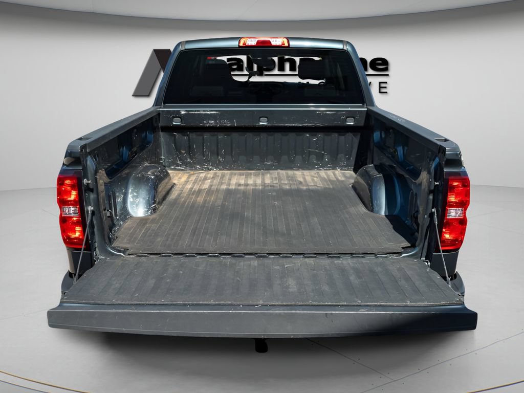 Used 2018 Chevrolet Silverado 1500 LT w/ Texas Edition AWD/4WD image 9
