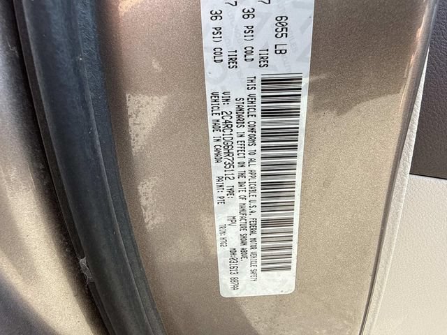 Used 2017 Chrysler Pacifica Touring FWD image 29