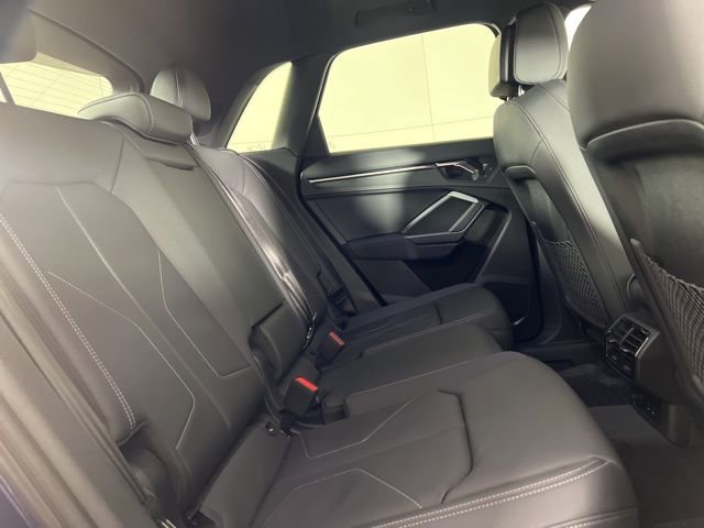 Certified 2025 Audi Q3 2.0T Premium w/ Convenience Package image 14