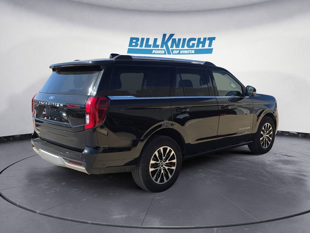 Used 2025 Ford Expedition Platinum image 5