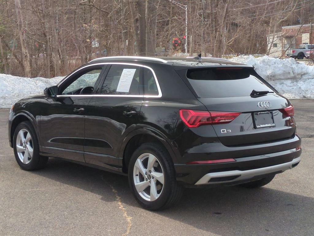 Used 2022 Audi Q3 2.0T Premium AWD/4WD image 6