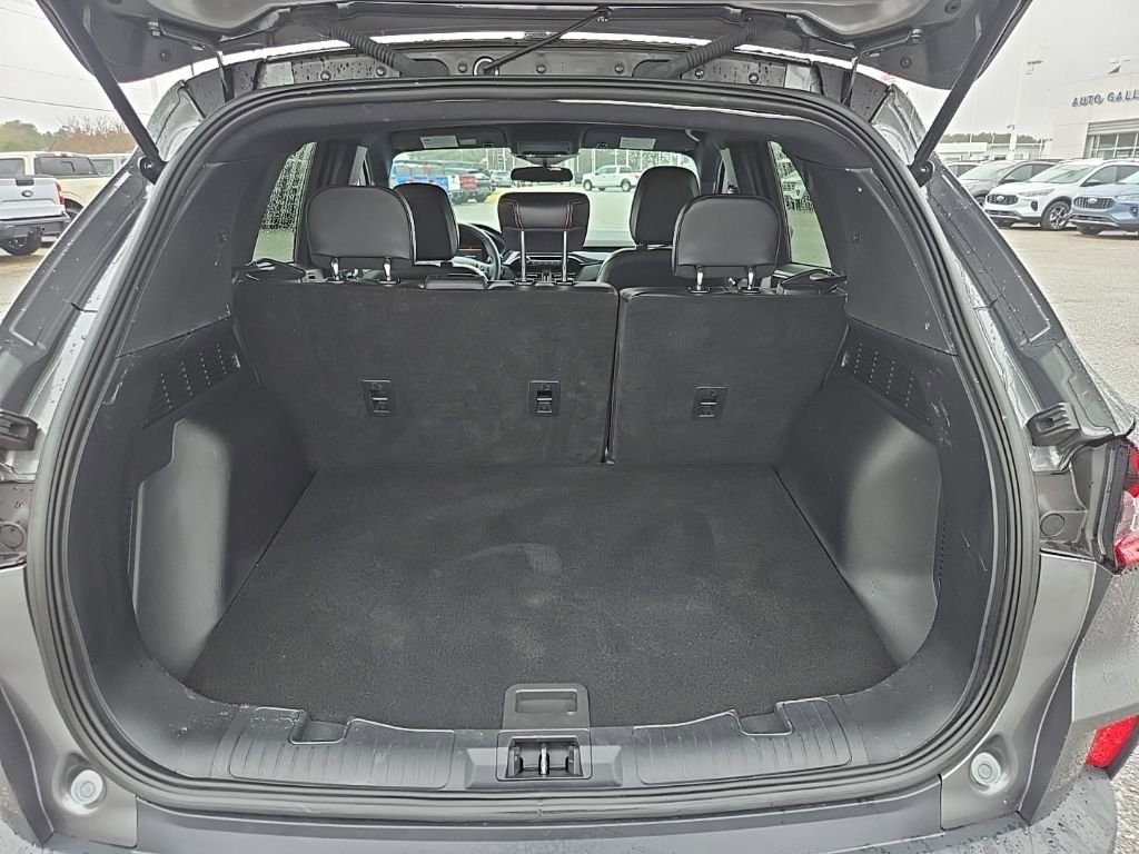Used 2025 Ford Escape ST-Line image 25