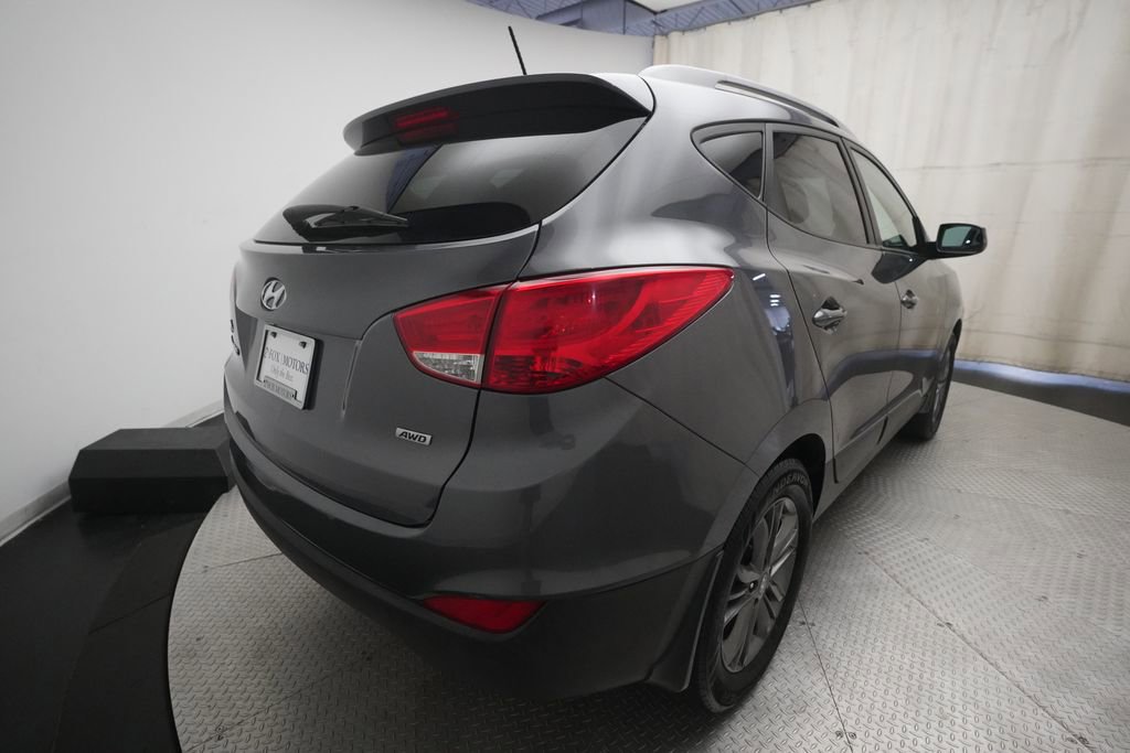 Used 2015 Hyundai Tucson SE AWD/4WD image 13