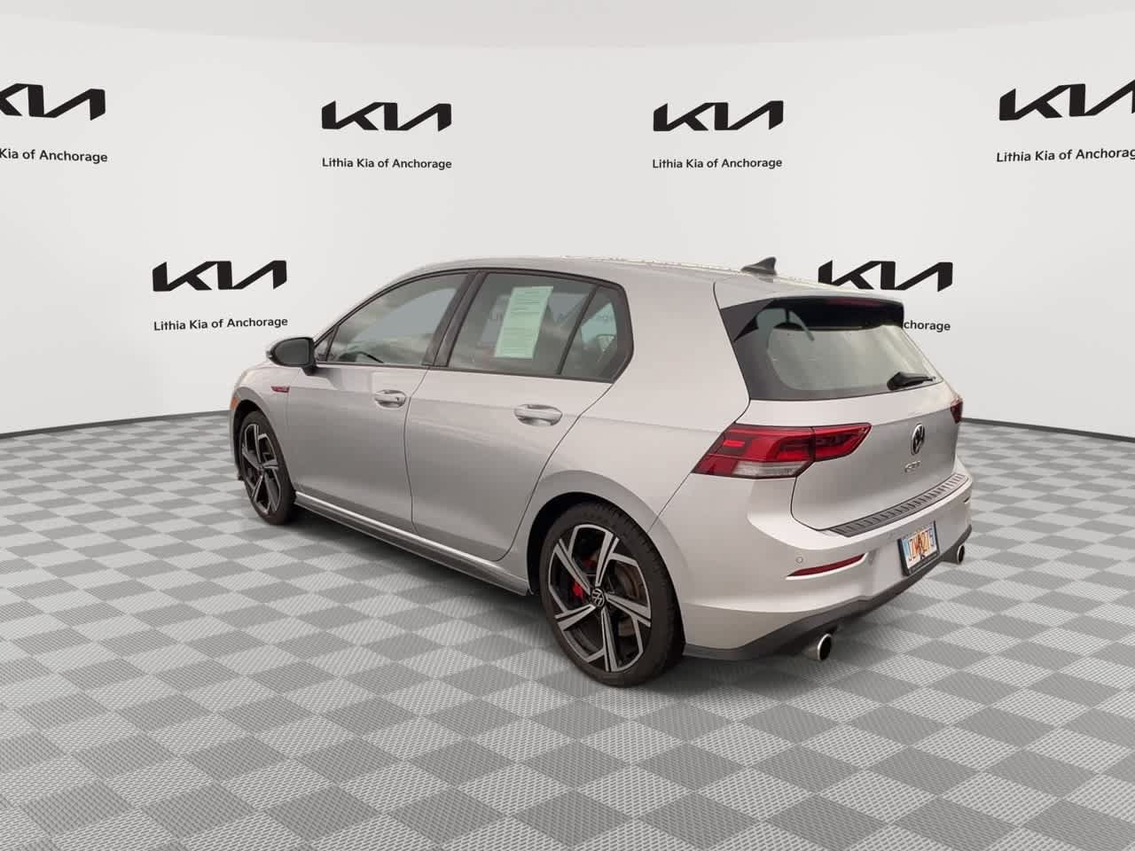 Used 2024 Volkswagen GTI SE w/ SE Leather Seats Package FWD image 6