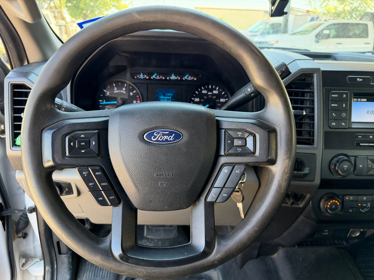 Used 2020 Ford F350 XL w/ Power Equipment Group image 37