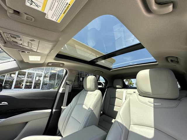 Certified 2023 Cadillac XT4 Premium Luxury FWD image 29