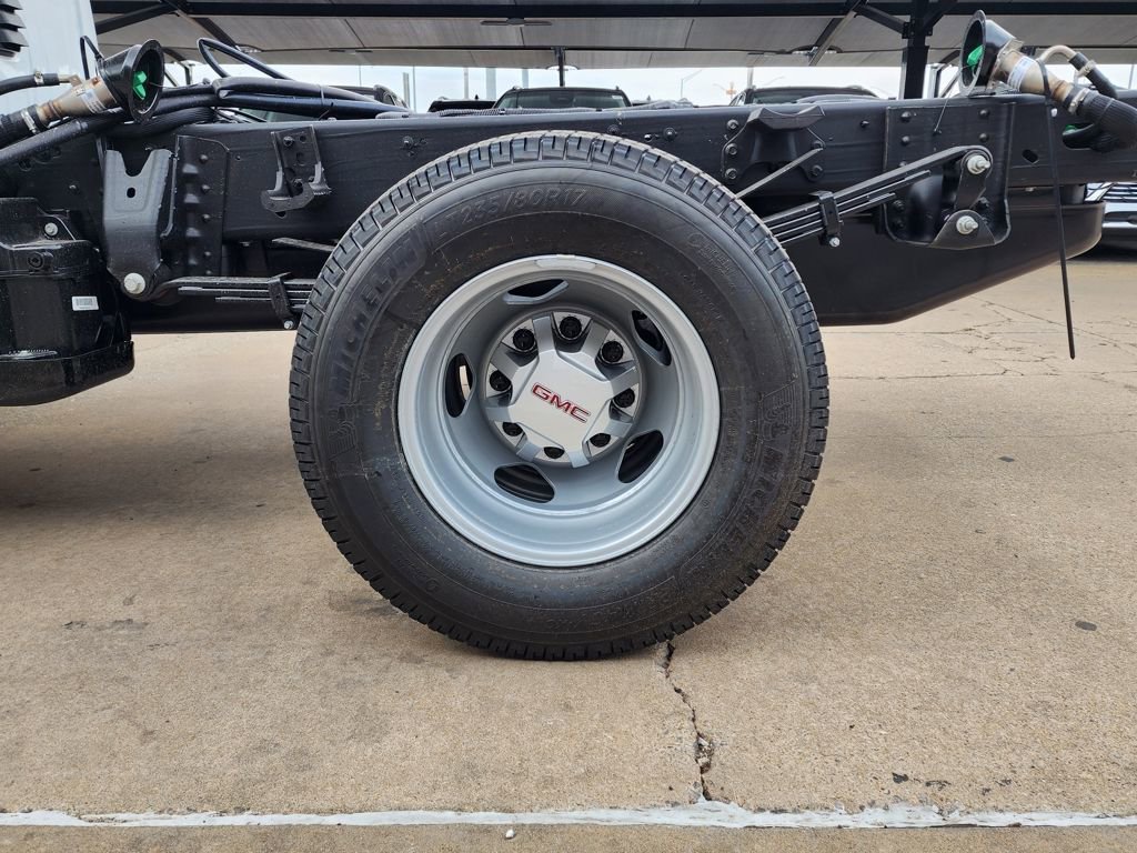 New 2026 GMC Sierra 3500 Pro w/ Convenience Package image 49