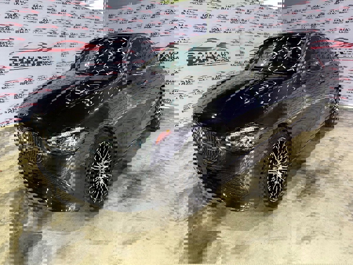 Used 2023 Mercedes-Benz C 300 4MATIC Sedan w/ Exclusive Trim Package image 71