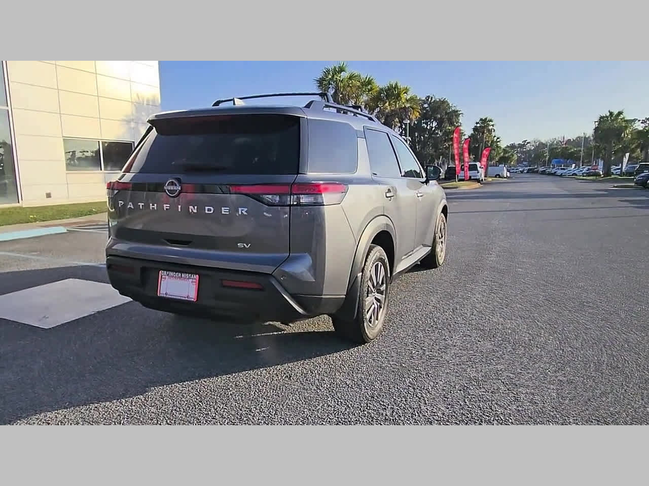 Used 2024 Nissan Pathfinder SV w/ Cargo Package image 32