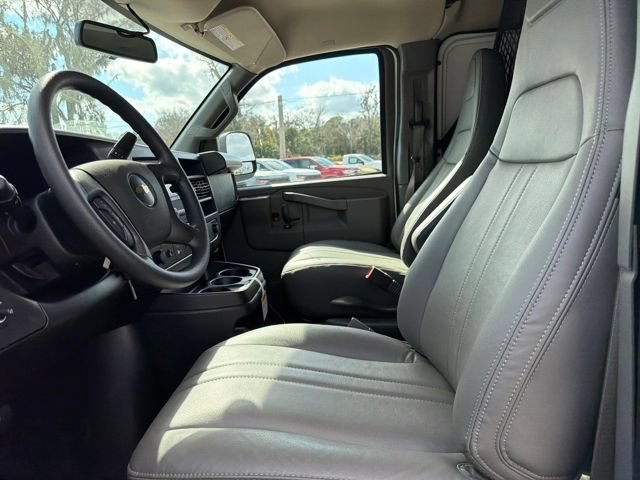 New 2026 Chevrolet Express 2500 w/ Driver Convenience Package RWD image 23