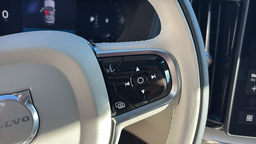 New 2027 Volvo XC60 B5 Ultra AWD/4WD image 18