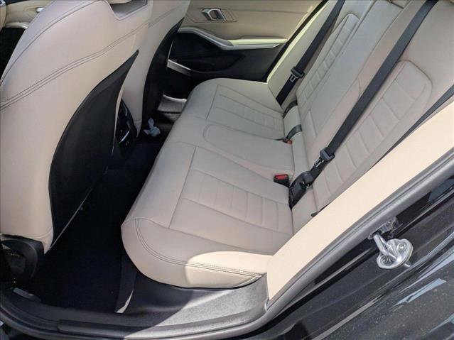 Used 2025 BMW 330i Sedan w/ Premium Package image 13