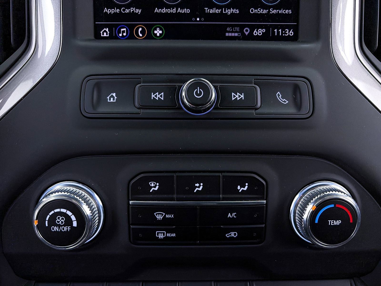 Used 2025 GMC Sierra 1500 AT4X image 23