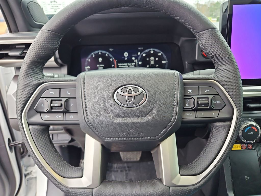 Used 2025 Toyota Tacoma TRD Off-Road image 10