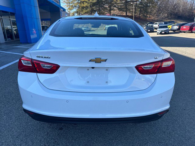 Used 2023 Chevrolet Malibu LT w/ Driver Confidence Package image 3