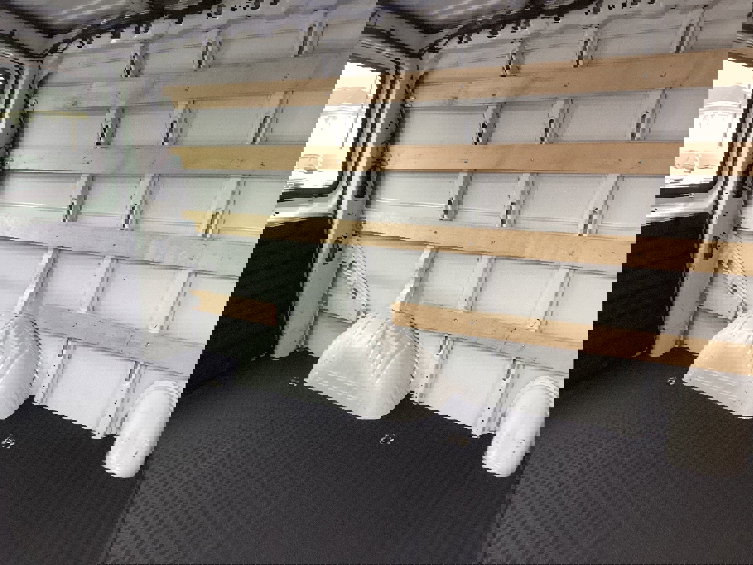 Used 2024 Chevrolet Express 2500 Work Van w/ Driver Convenience Package image 14