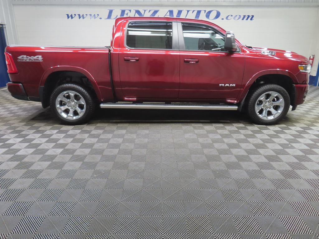 Used 2025 RAM 1500 Big Horn AWD/4WD image 2