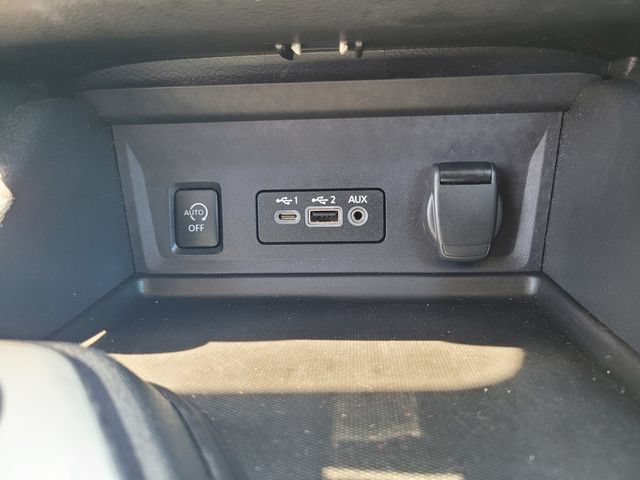 Certified 2024 Nissan Sentra SV FWD image 25