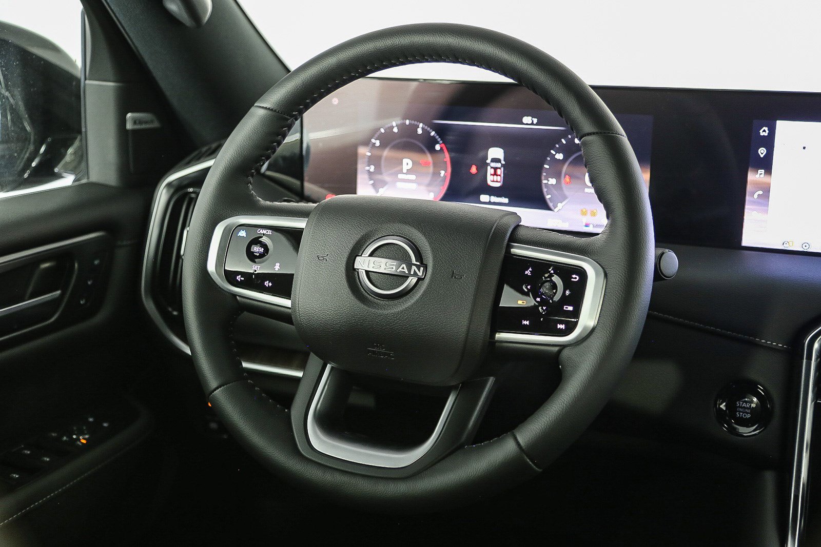 New 2025 Nissan Armada SL w/ Captain's Chari Seat Package image 21