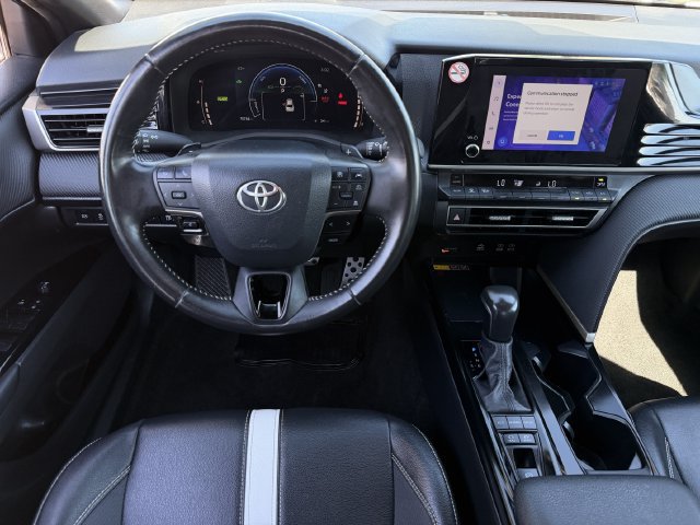 Certified 2025 Toyota Camry SE FWD image 11