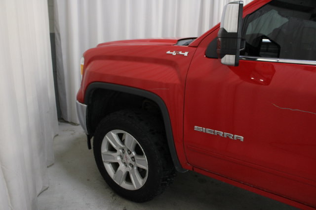 Used 2014 GMC Sierra 1500 SLE w/ SLE Value Package AWD/4WD image 31