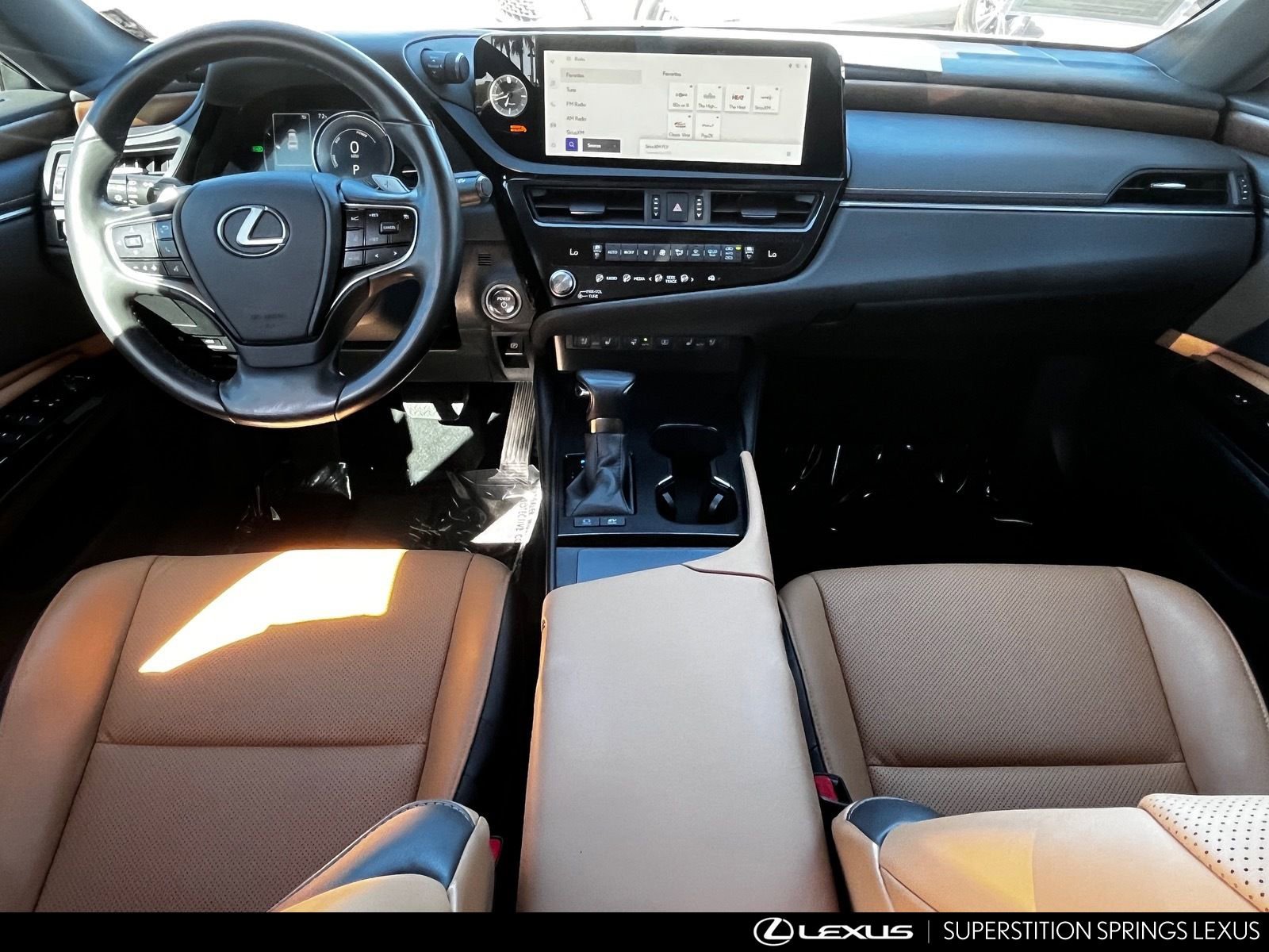 Certified 2024 Lexus ES 300h 300h w/ Premium Package image 22