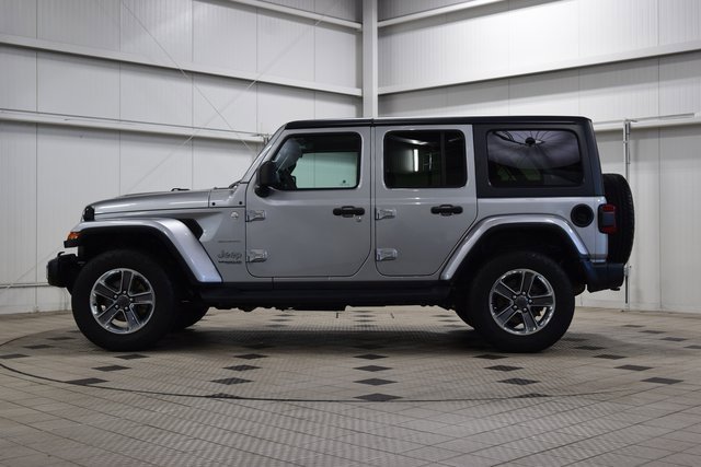 Used 2018 Jeep Wrangler Unlimited Sahara image 4
