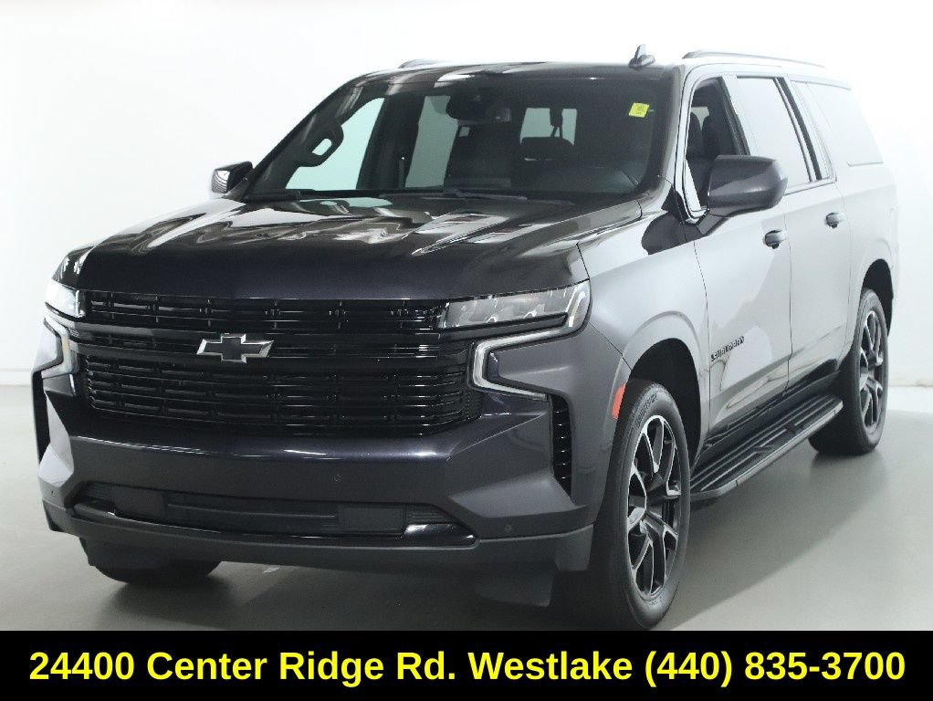 Used 2024 Chevrolet Suburban RST RWD image 4