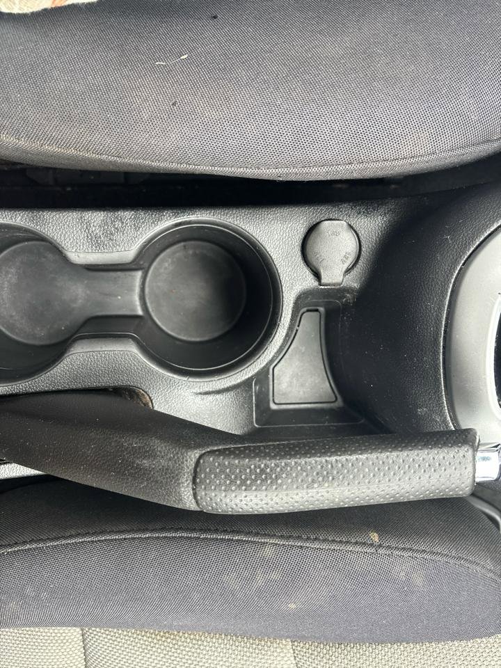 Used 2015 Chevrolet Cruze LS FWD image 35