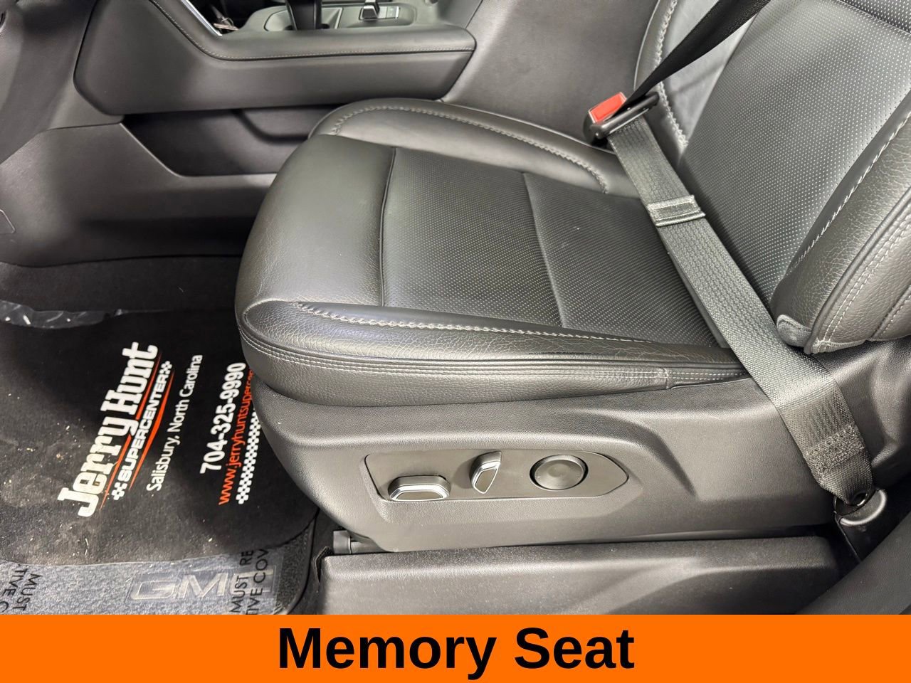 Used 2022 GMC Sierra 1500 Denali RWD image 18