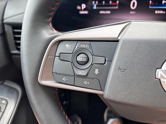 Used 2026 Nissan Sentra SR w/ Floor Mat Package FWD image 11