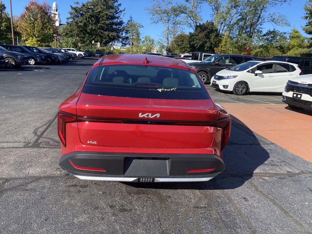 New 2025 Kia K4 LXS image 4