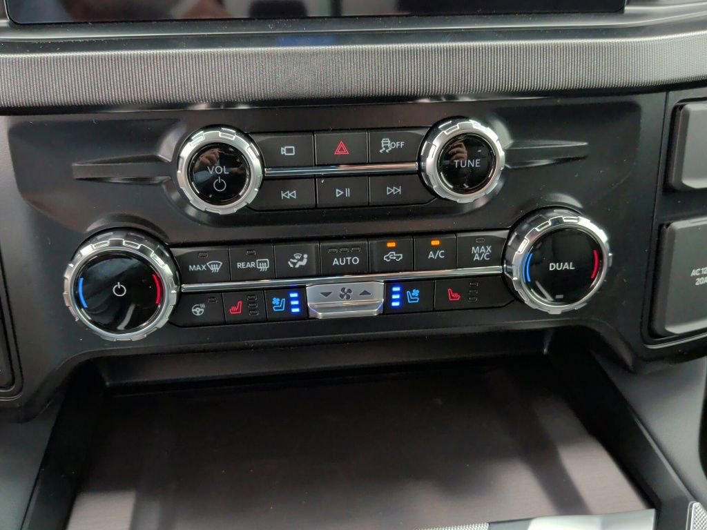 New 2026 Ford F250 Platinum image 31