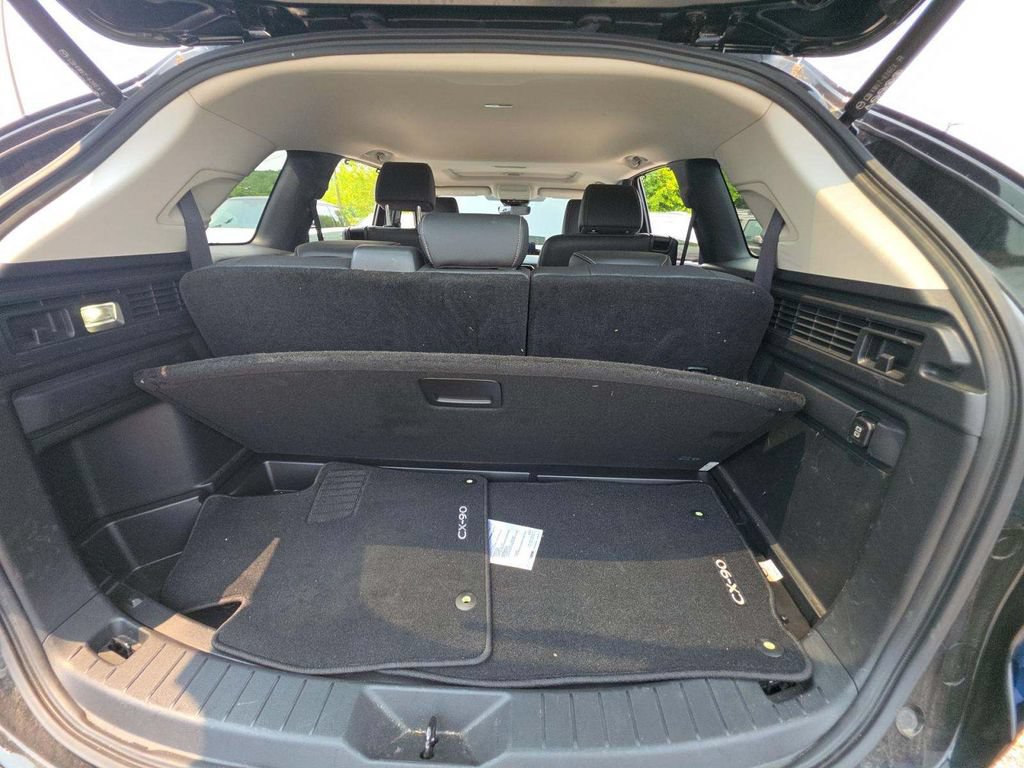 Used 2024 MAZDA CX-90 Plug-In Hybrid w/ Preferred AWD/4WD image 12