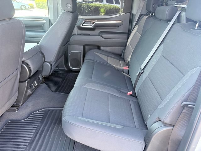 Used 2024 Chevrolet Silverado 1500 LT AWD/4WD image 7