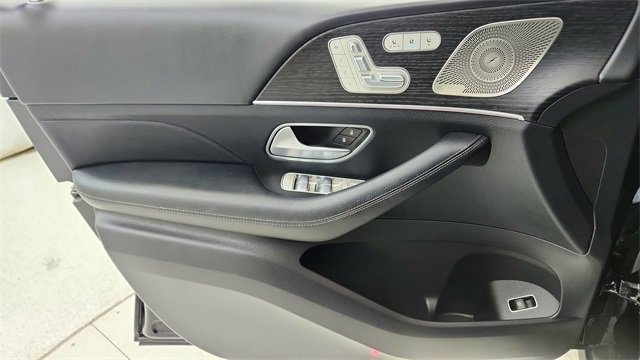 Used 2023 Mercedes-Benz GLE 450 4MATIC w/ AMG Line Exterior image 35