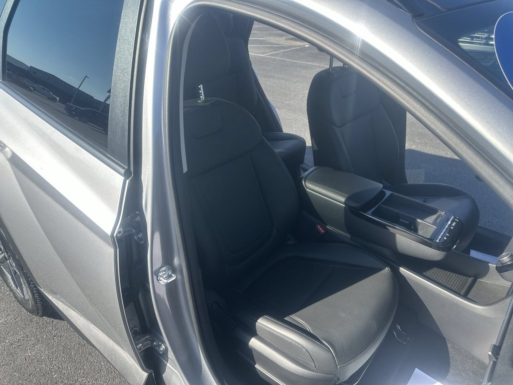 Used 2025 Hyundai Tucson SEL AWD/4WD image 32