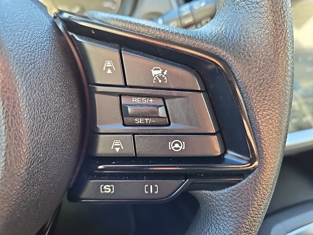 Used 2024 Subaru Crosstrek 2.0i Premium image 15