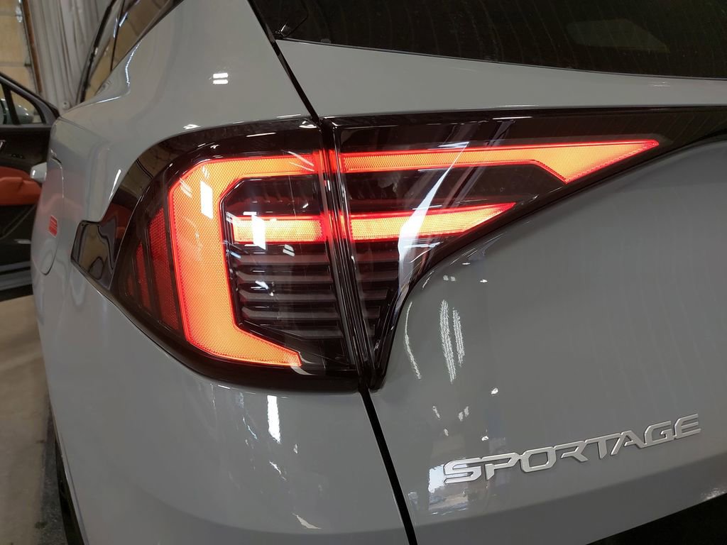 New 2026 Kia Sportage SX image 36