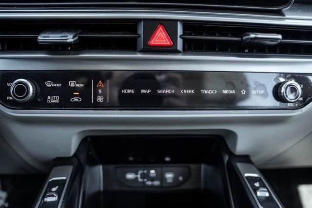 Used 2026 Kia Sorento S w/ S Panoramic Sunroof Package image 19