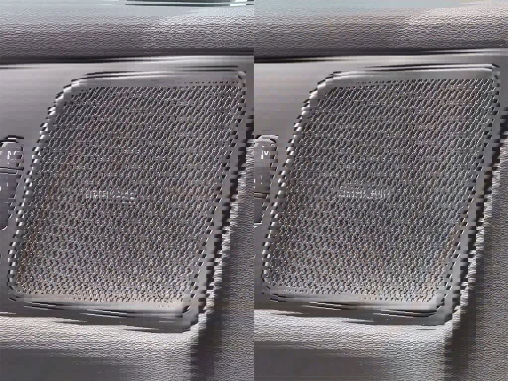 New 2026 Volvo V60 B5 Cross Country Ultra w/ Protection Package Premier image 31