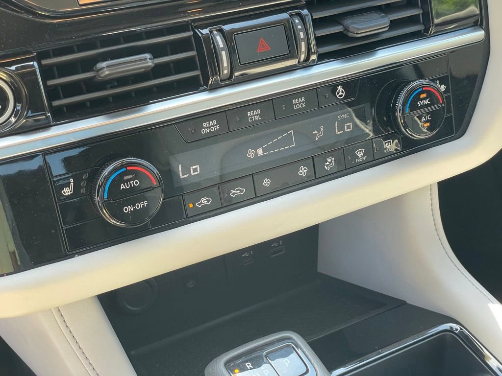Certified 2023 Nissan Pathfinder SL w/ SL Premium Package AWD/4WD image 24