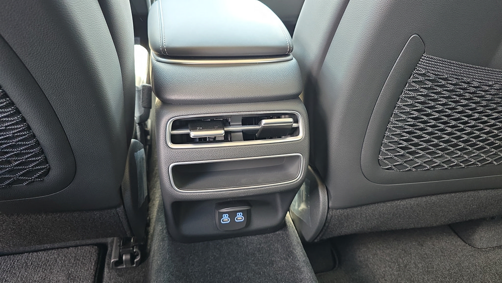 New 2026 Genesis GV70 2.5T AWD/4WD image 11